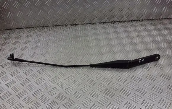 Ford Focus Front wiper blade arm