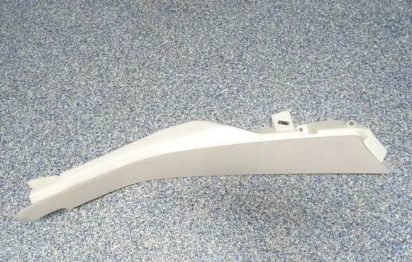 Audi Q8 (C) pillar trim 4M8880756