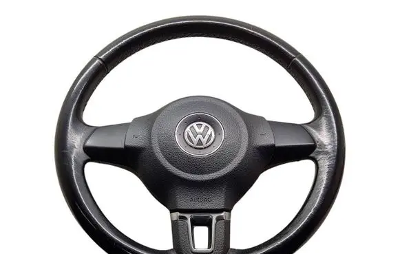 Volkswagen Golf Plus Steering wheel 5K0419091J 61971000B 5K0880201J
