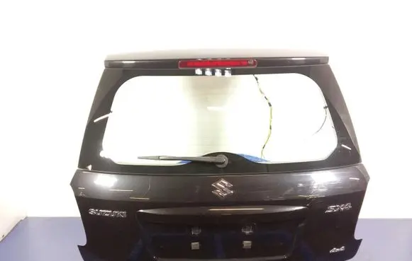 Suzuki SX4 Tailgate/trunk/boot lid