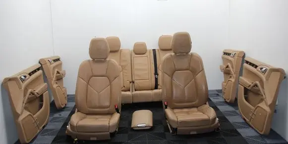 Porsche Cayenne (92A) Seat set 