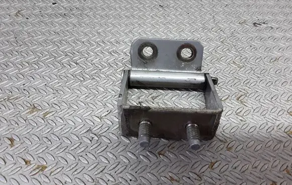 Nissan Primera Tailgate/trunk/boot hinge
