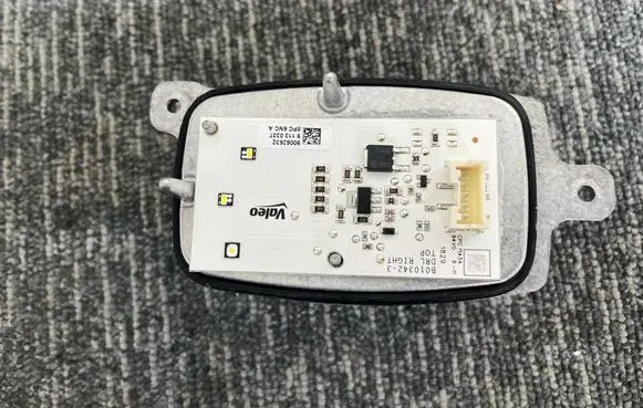 Renault Megane IV LED ballast control module 90072333 916433258P6NC