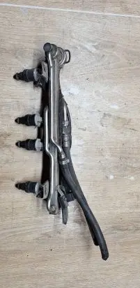 Audi A4 S4 B5 8D Fuel main line pipe 050133681a