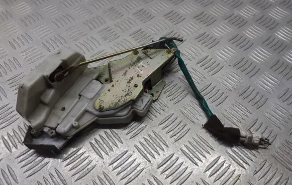 Opel Agila A Rear door lock