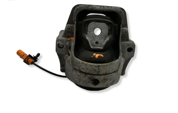 Audi A5 8T 8F Engine mount bracket 8K0199381