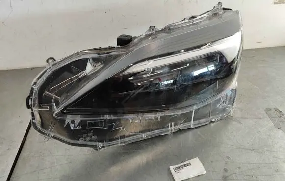Toyota Yaris Cross Headlight/headlamp 811500DP60