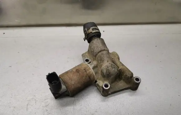 Opel Astra H EGR valve 55556720