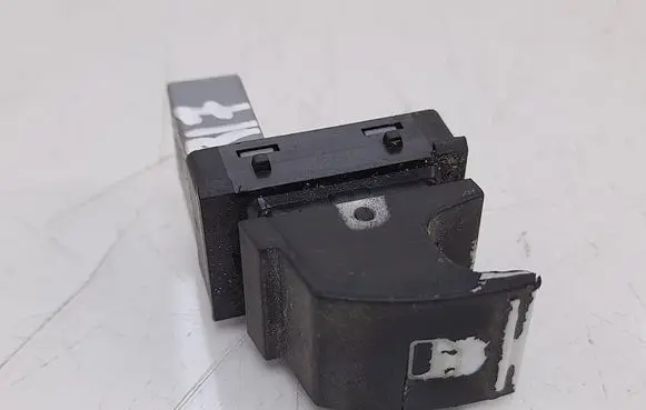 Volkswagen Golf V Electric window control switch 1F0959855