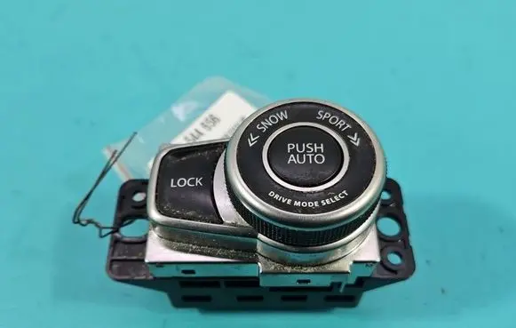 Suzuki Vitara (LY) Seat control switch IMPRK1544656