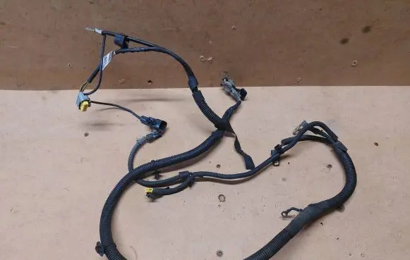 Peugeot 407 Positive cable (battery) 9654468780