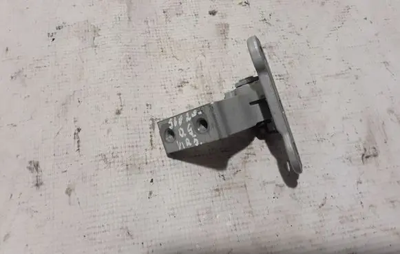 Volvo S60 Rear door upper hinge 31468521
