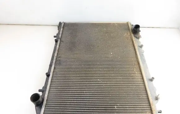 Opel Frontera B Coolant radiator