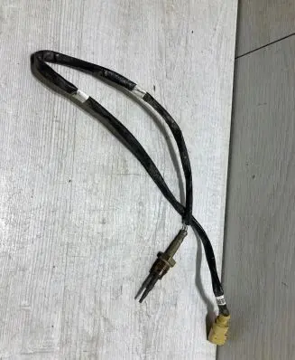 Skoda Octavia Mk3 (5E) Exhaust gas temperature sensor 04l906088bf
