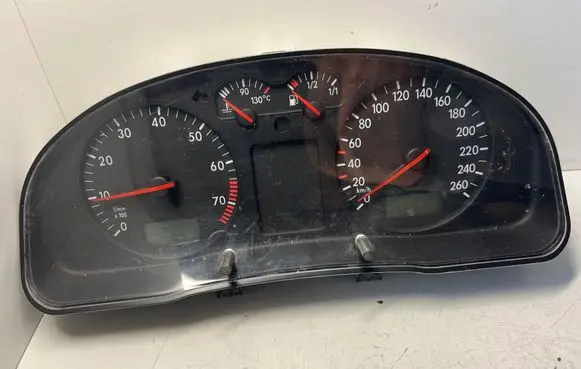 Volkswagen PASSAT B5 Speedometer (instrument cluster) 09051940090
