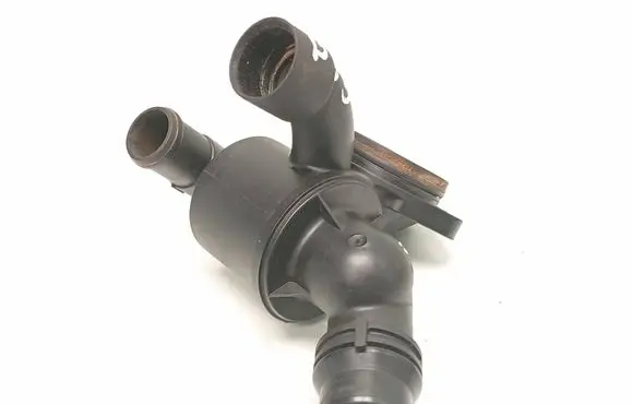 Thermostat/thermostat housing