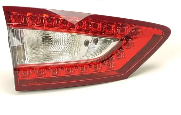 Ford Mondeo MK V Tailgate rear/tail lights DS7313A603CG