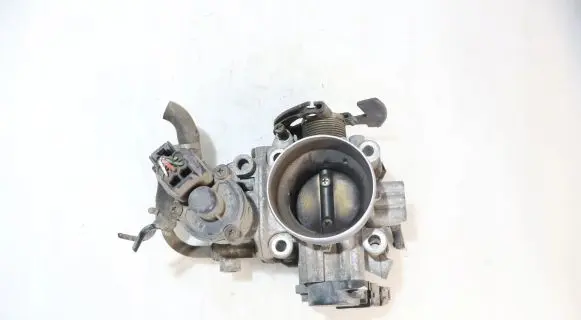 Mitsubishi Colt Throttle body valve 