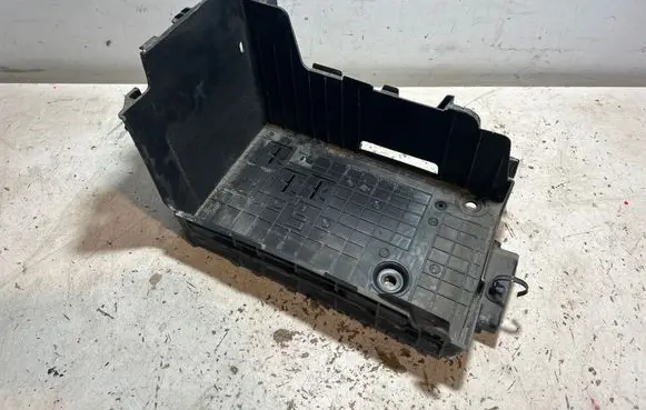 Opel Crossland X Battery box tray 9801801880 91635 61130