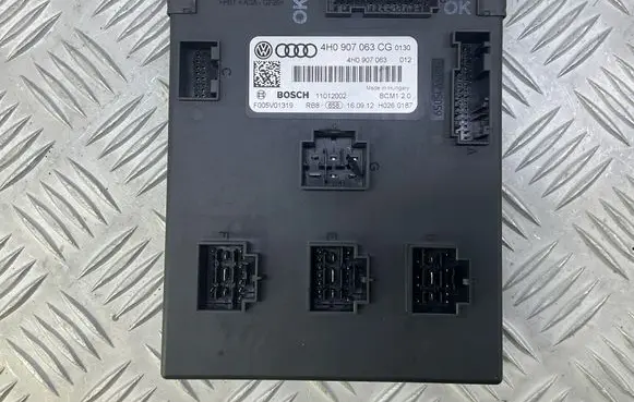 Audi A6 Allroad C7 Comfort/convenience module 4H0907063CG