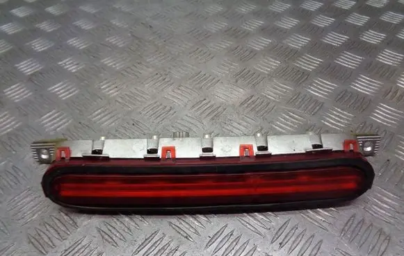 Toyota Corolla Verso E121 Third/center stoplight
