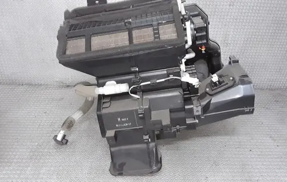 Interior heater climate box assembly