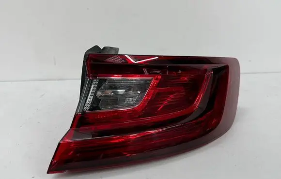 Renault Megane IV Rear/tail lights 265509578R