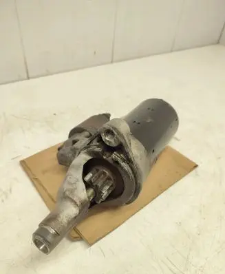 Audi A4 S4 B6 8E 8H Starter motor 059911023 0001109021