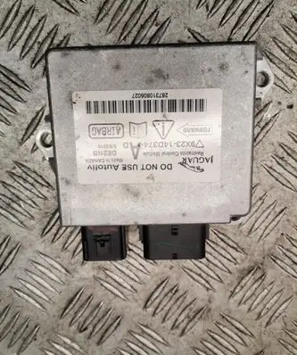 Jaguar XF X250 Airbag control unit/module 9x2314d374