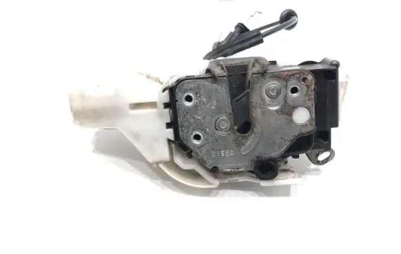 Alfa Romeo 159 Front door lock