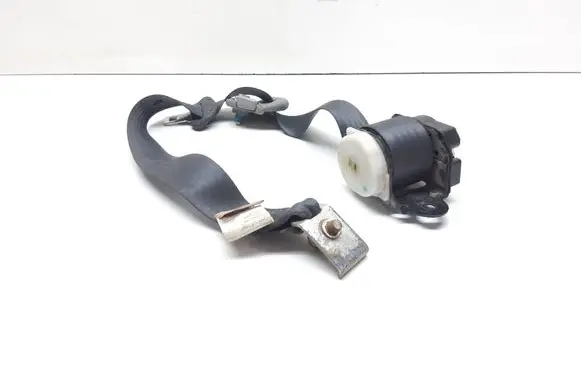 Subaru Forester SG Rear seatbelt F8697T BGE030007 E40434163