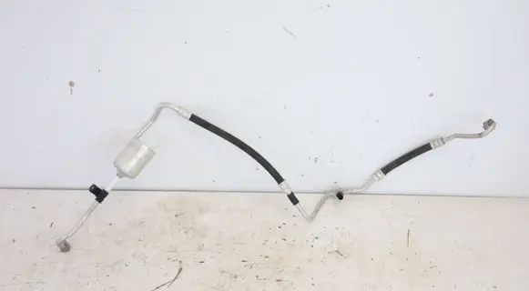 Tesla Model S Air conditioning (A/C) pipe/hose 1028401-00-E
