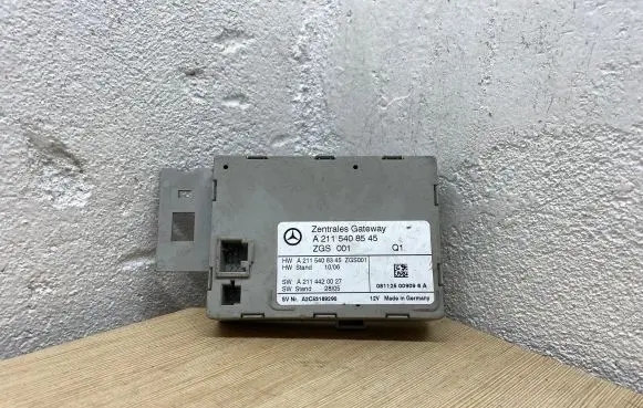 Mercedes-Benz E W211 Gateway control module A2115408545 A2115408345 A2114420027