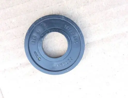 Volkswagen Golf II Front door window winding handle 191837595