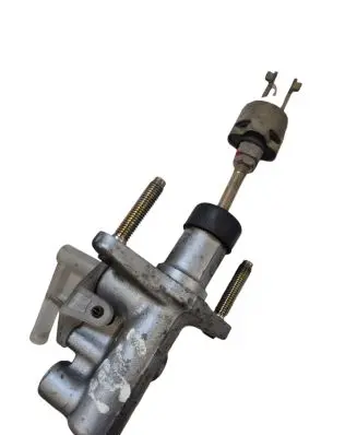 Toyota Corolla Verso E121 Clutch master cylinder 