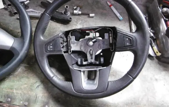 Renault Laguna III Steering wheel 484300001R K0100059429 200709287