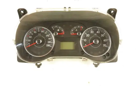 Speedometer (instrument cluster)