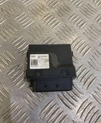 Audi Q7 4M Other control units/modules 4M0906093L