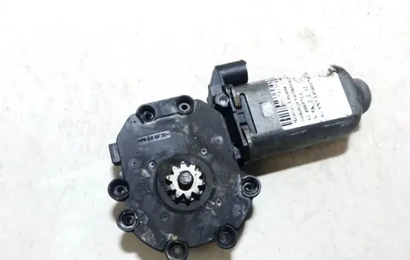 Renault Laguna I Front door window regulator motor 400371A 02071197