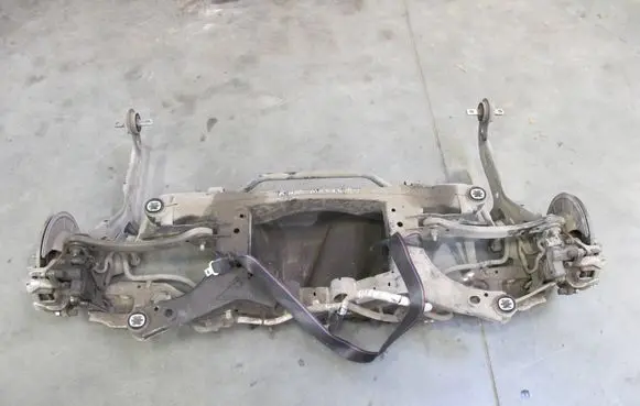 Ford Kuga III Rear beam 