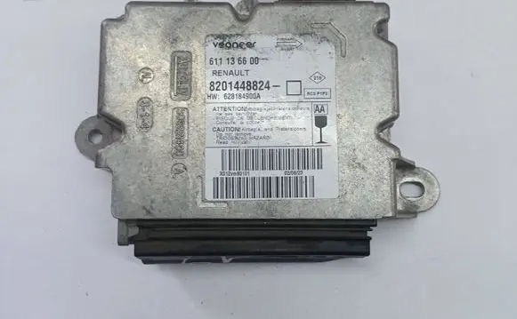 Renault Master III Airbag control unit/module 8201448824 611136600