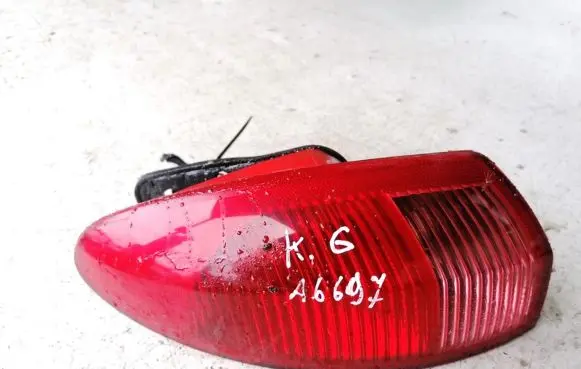 Alfa Romeo 147 Rear/tail lights 46556349 B032