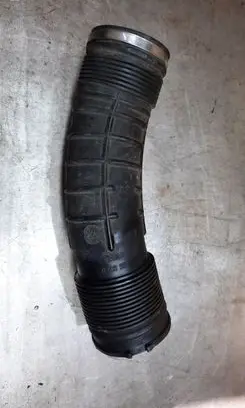 Volvo XC70 Air intake hose/pipe