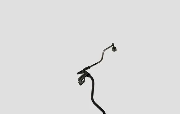 Nissan X-Trail T31 Fuel injector supply line/pipe