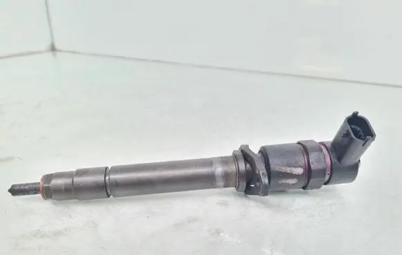 Volvo S60 Fuel injector 0445110078 8658352