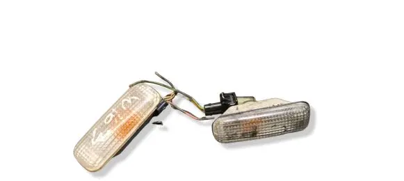 Mercedes-Benz ML W163 Front fender indicator light A1638200121 963328