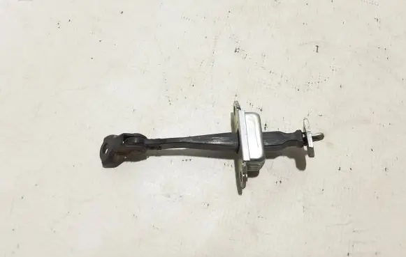 Nissan Pulsar Rear door check strap stopper 824303DN0A