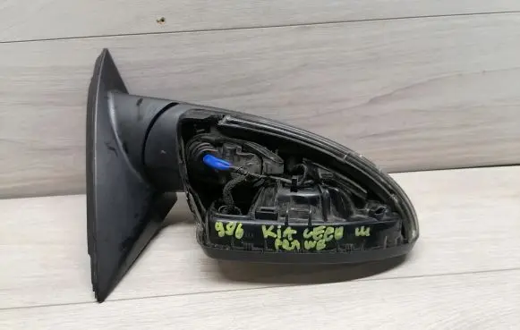 KIA Ceed Front door electric wing mirror 87620J7371