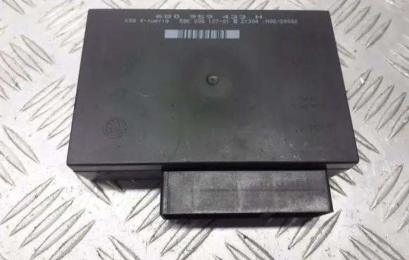 Skoda Fabia Mk1 (6Y) Voice control module 6Q0959433H