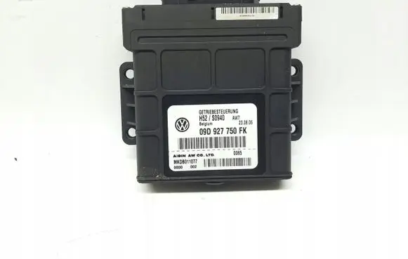 Audi Q7 4L Gearbox control unit/module 09D927750FK